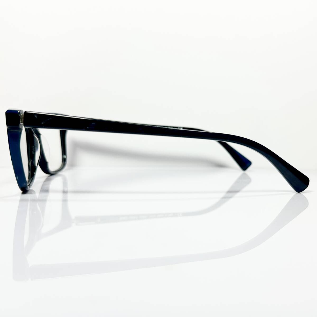 Alain Mikli  A03083 001  Unisex Eyeglasses Frame NEW Authentic with case