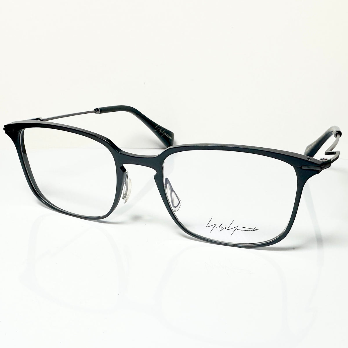 Yohji Yamamoto YY3029 002 Men's Eyeglasses Frame in Black - Authentic New