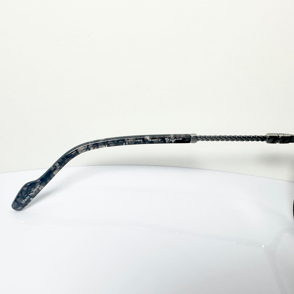 Yohji Yamamoto YY19-0031 03 Men's Eyeglasses Frame in Gunmetal - Authentic New
