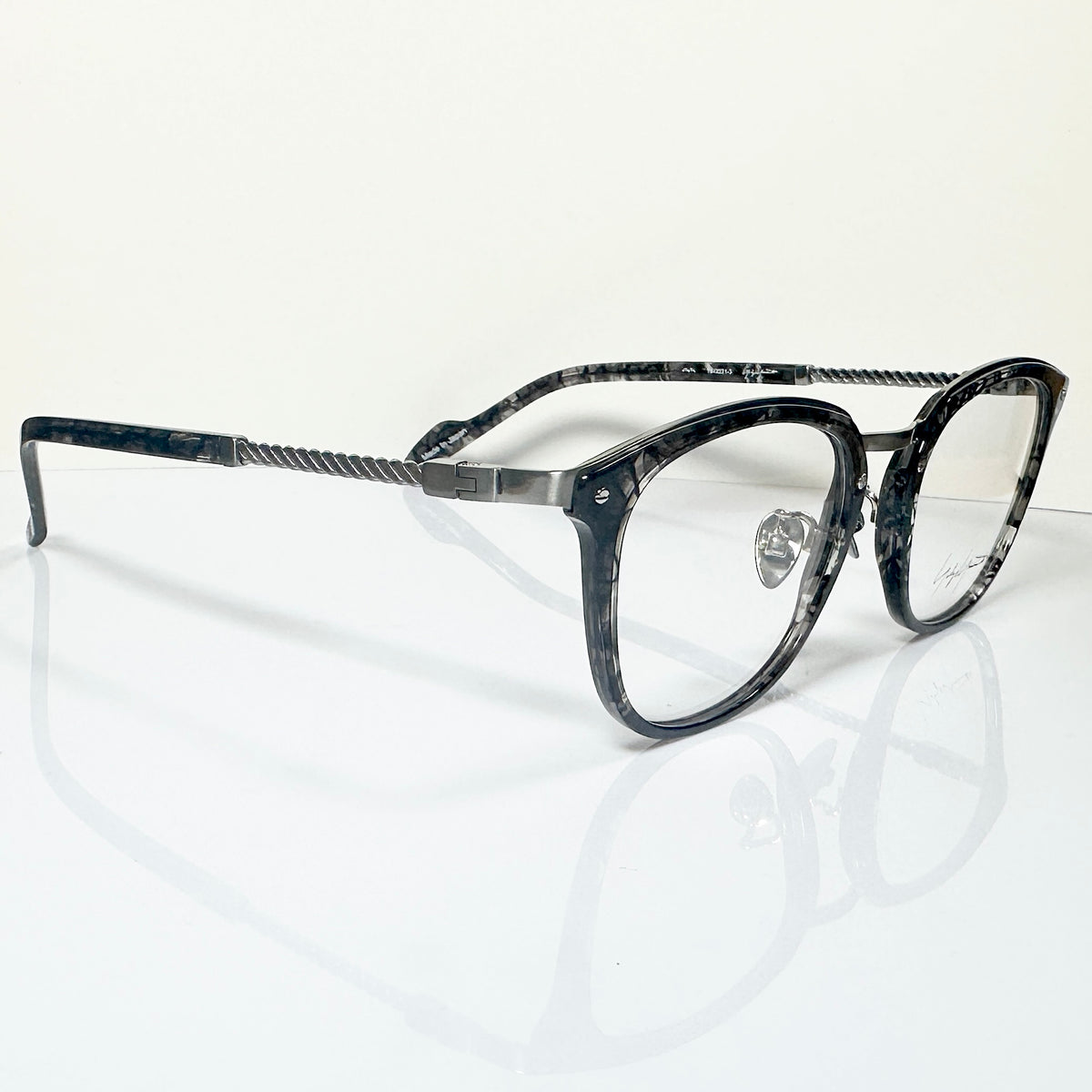 Yohji Yamamoto YY19-0031 03 Men's Eyeglasses Frame in Gunmetal - Authentic New