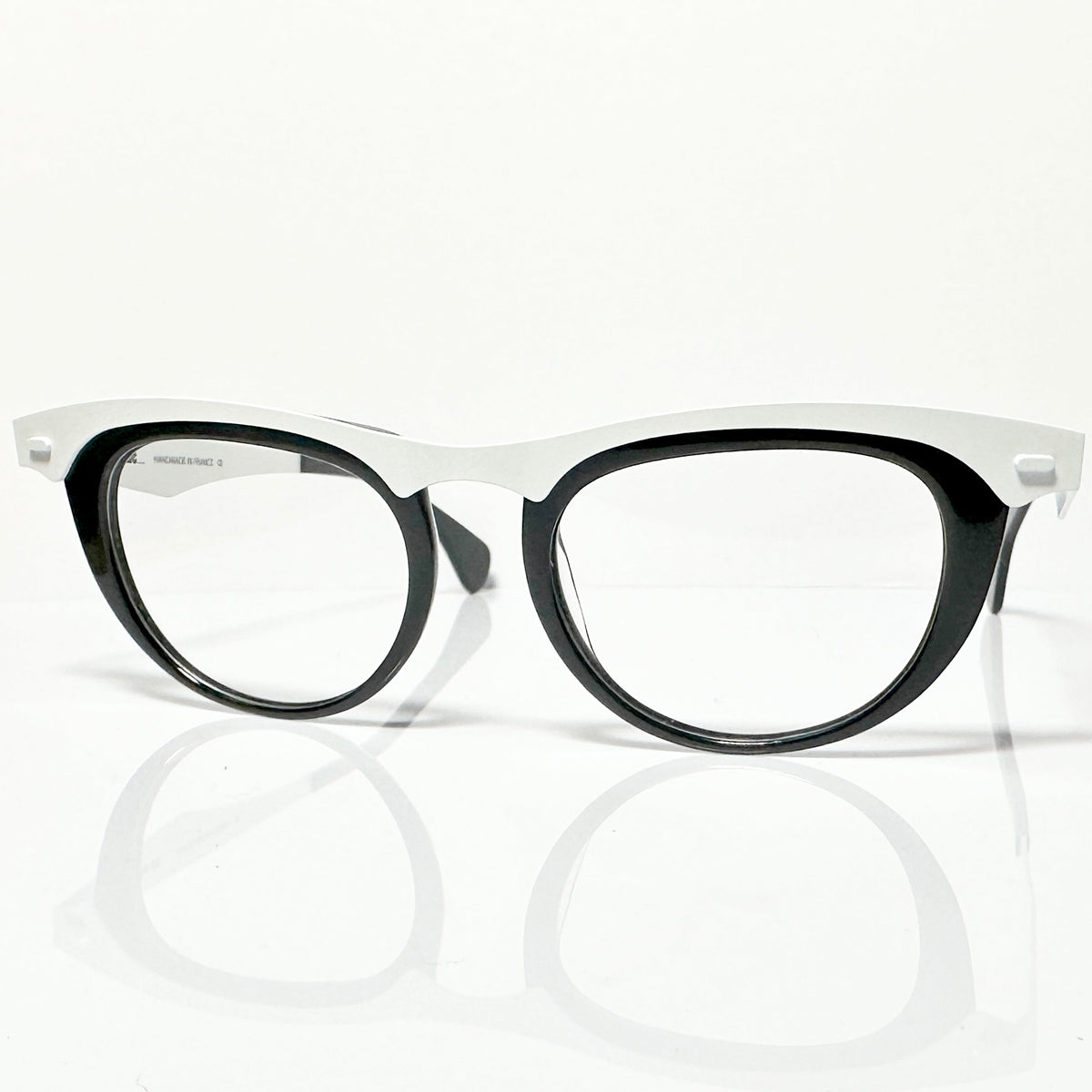 VUE DC CM08 W100 Unisex Eyeglasses Frame in White - Authentic New