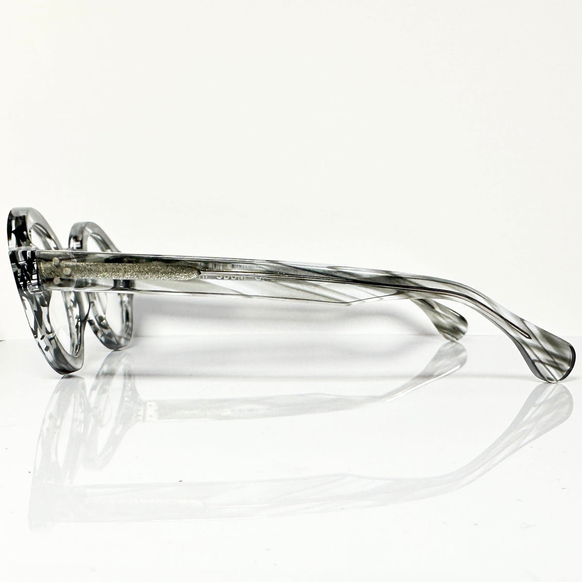 VUE DC RON J20 Unisex Eyeglasses Frame in Flamed Horn - Authentic New