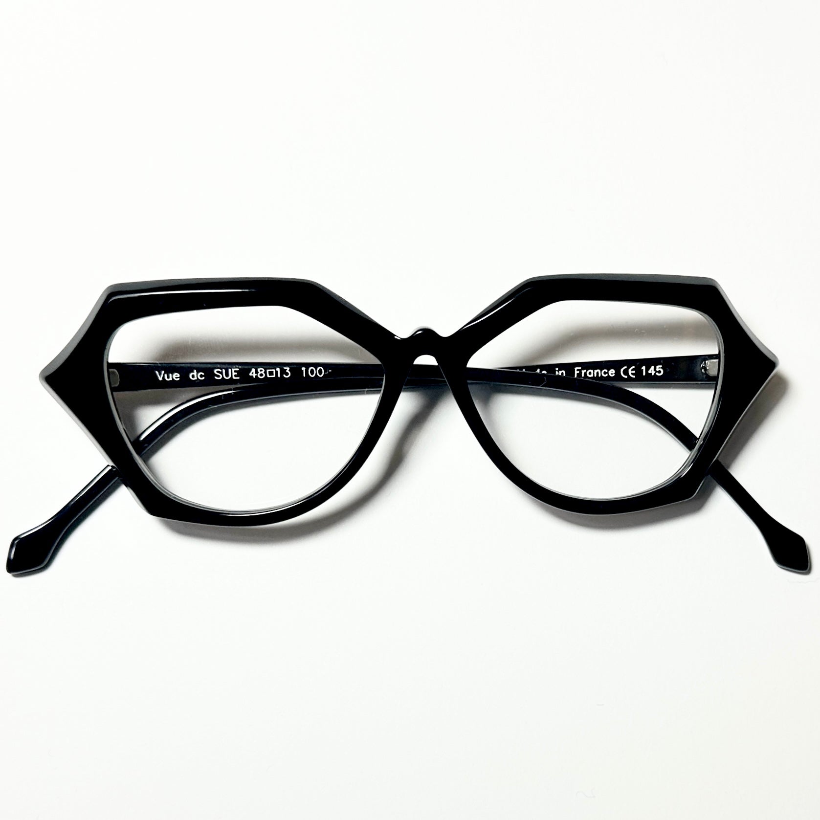 VUE DC SUE Women's Eyeglasses Frame in Black - Authentic New