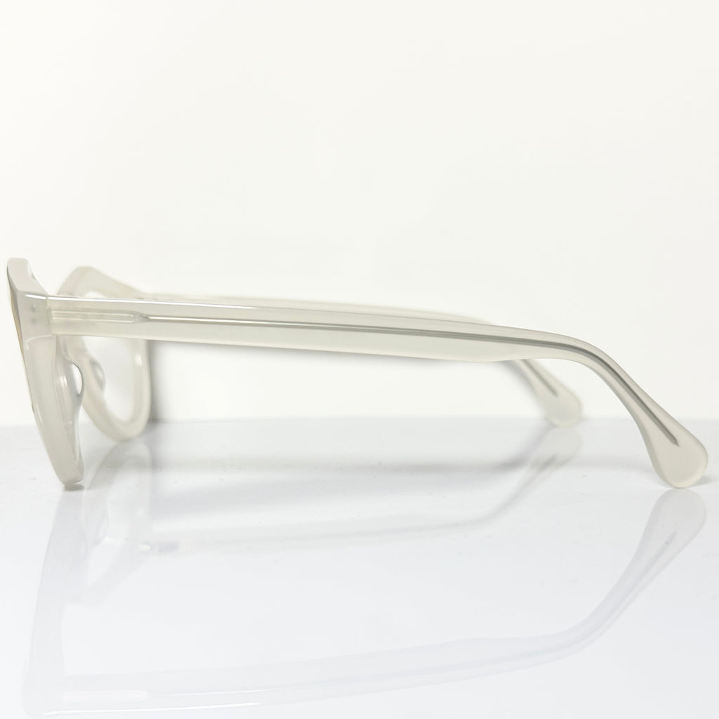 VUE DC ART Unisex Eyeglasses Frame in White - Authentic New