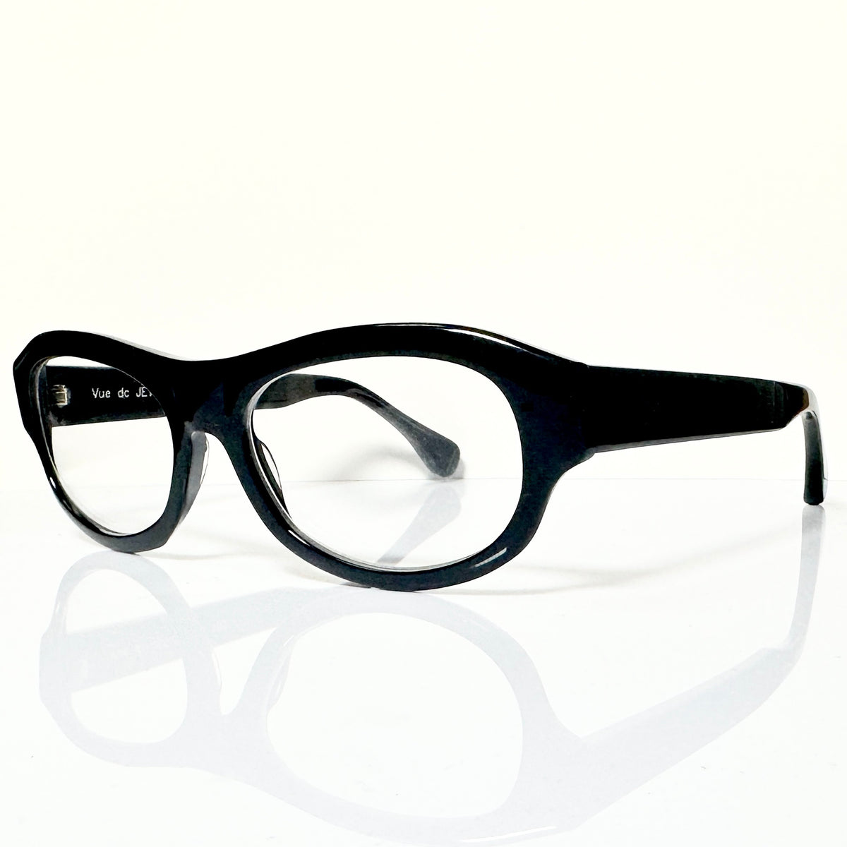 VUE DC JET 100 Unisex Eyeglasses Frame in Black - Authentic New