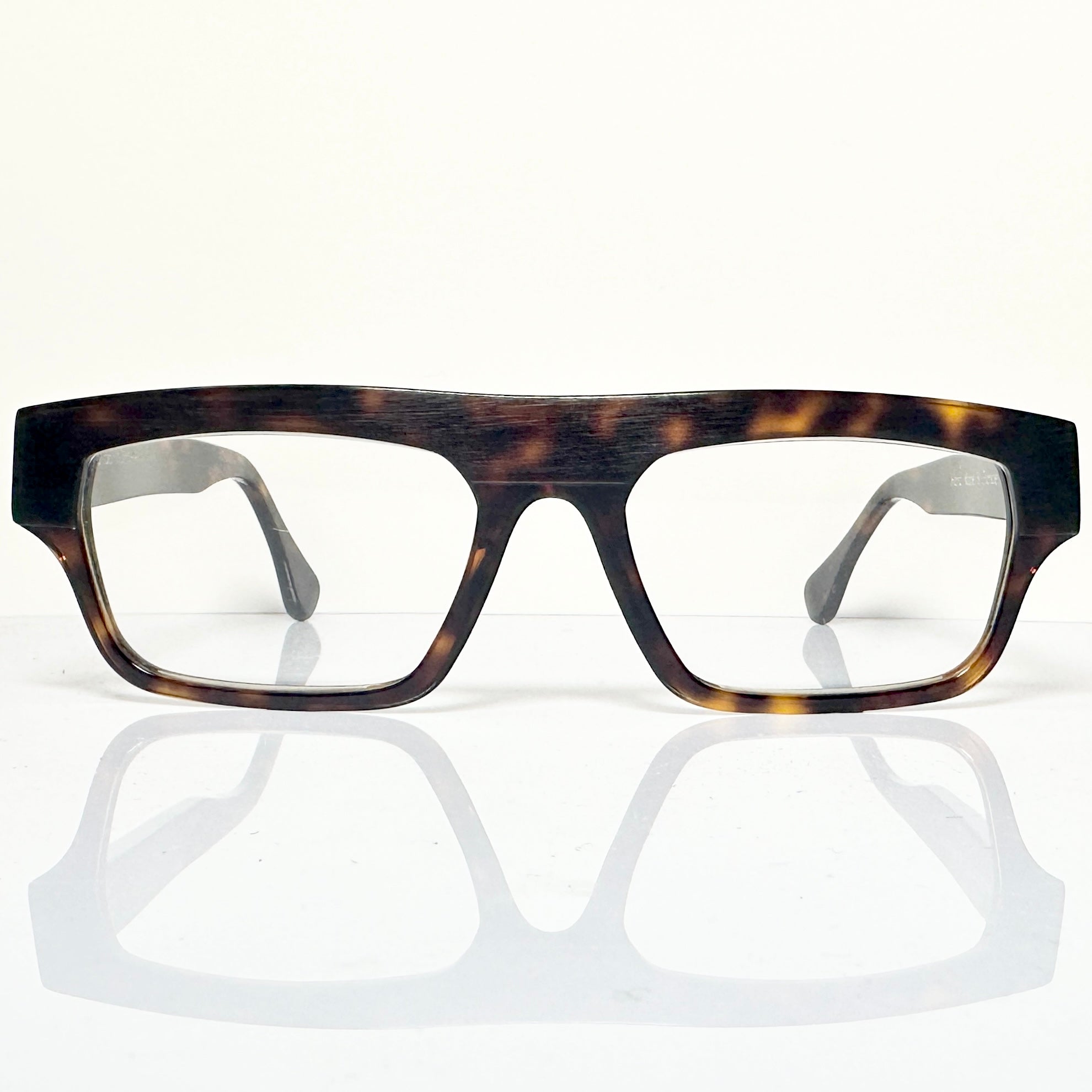 VUE DC VIC Unisex Eyeglasses Frame in Tortoise - Authentic New