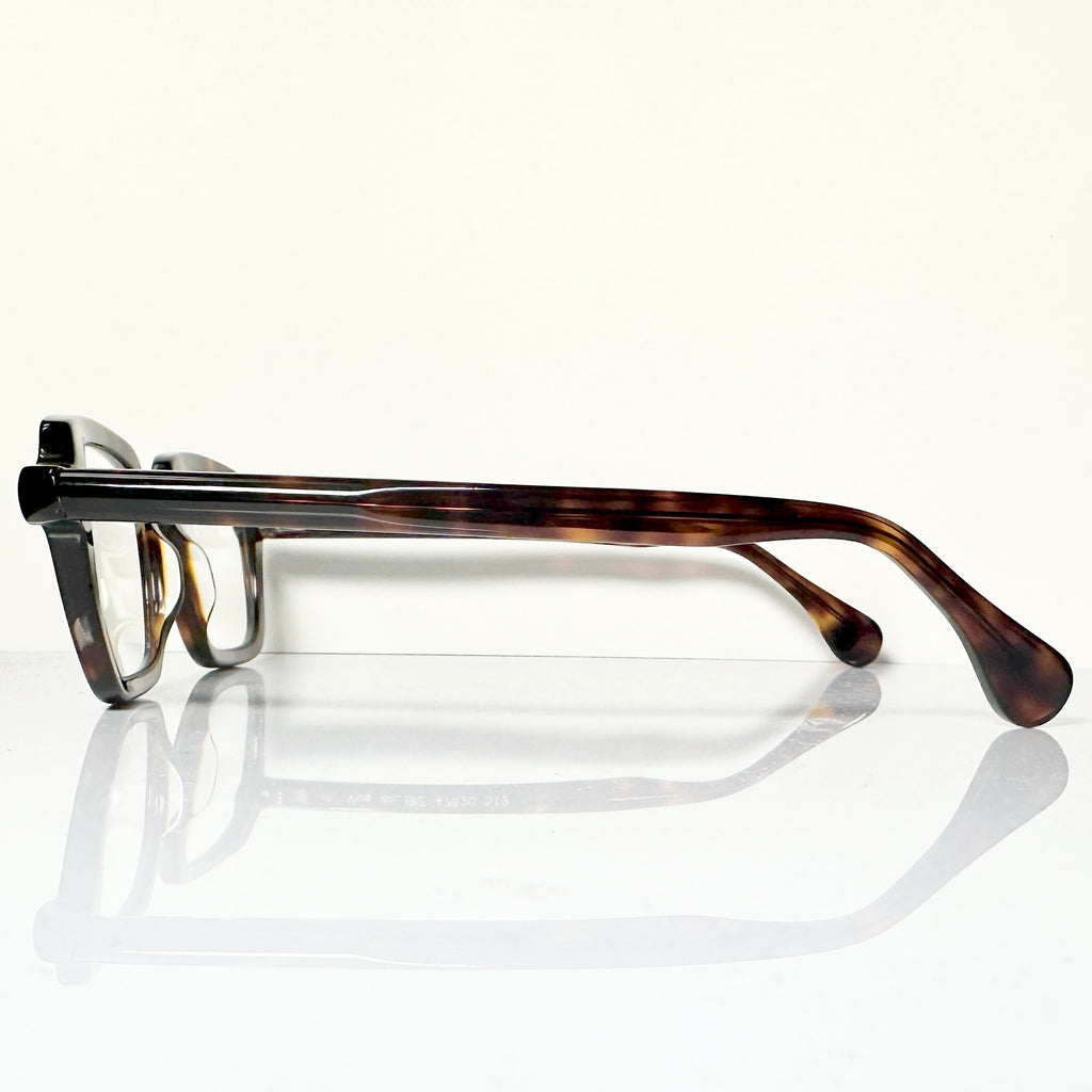 VUE DC BIZ 519 Men's Eyeglasses Frame in Tortoise - Authentic New
