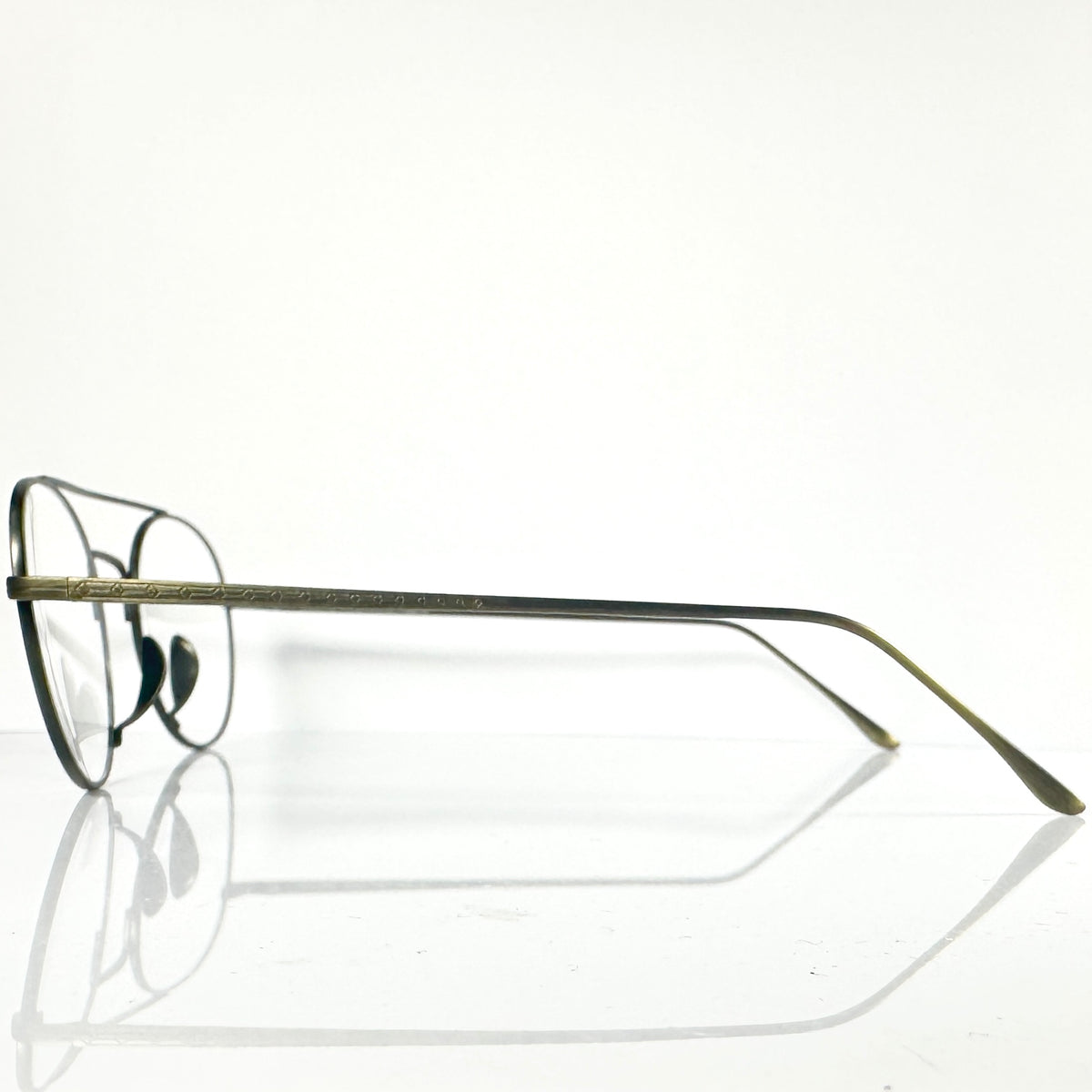 Lunor M13 Mod 02 AG Egg Shape Eyeglasses Frames in Antique Gold - Authentic New