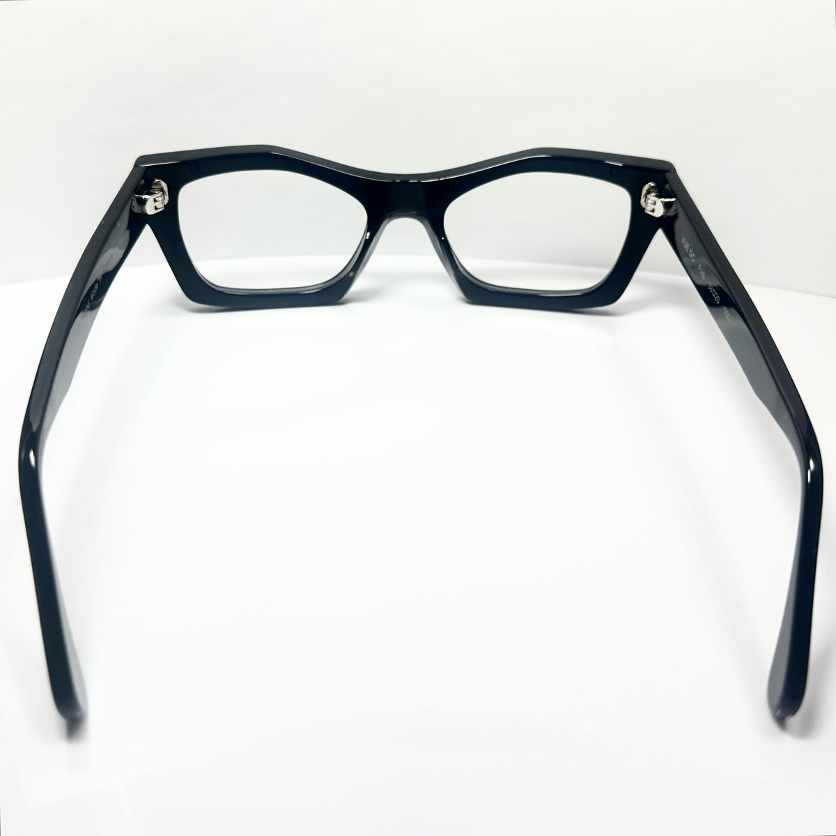 VUE DC  FAB 100 Men's Eyeglasses Frame in Black - Authentic New