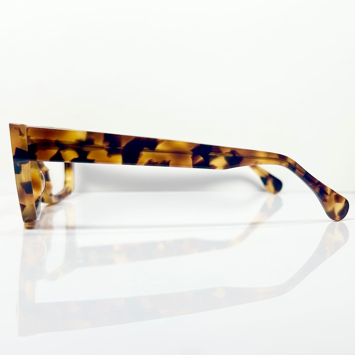 VUE DC  FAB 252 Men's Eyeglasses Frame in Tokyo Tortoise - Authentic New