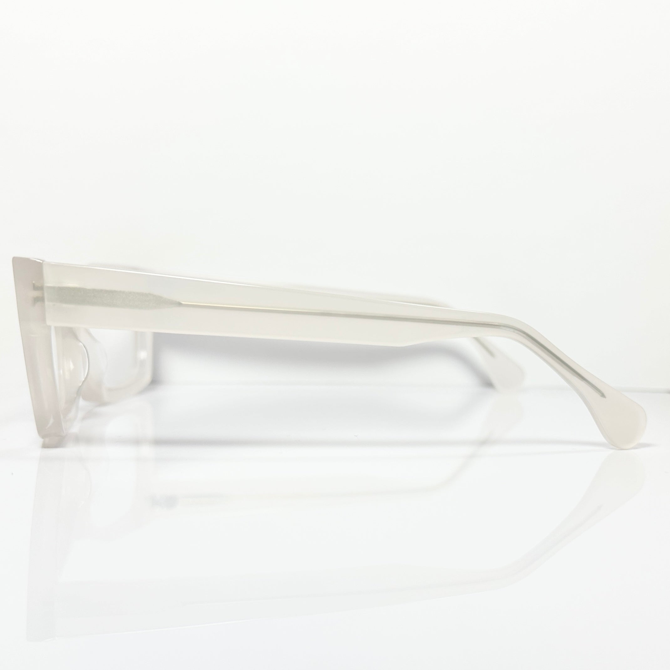 VUE DC FAB 284 Men's Eyeglasses Frame in White - Authentic New