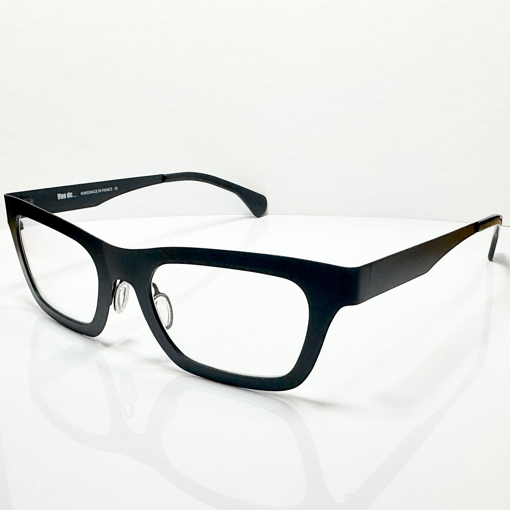 VUE DC  M03 N Unisex Eyeglasses Frame in Black - Authentic New