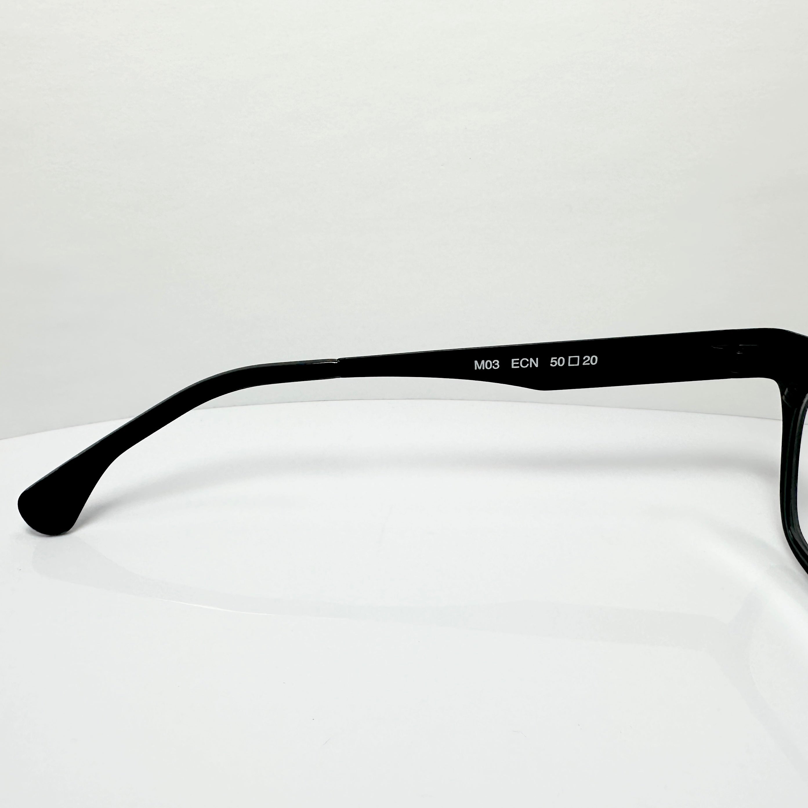 VUE DC M03 ECN Unisex Eyeglasses Frame in Black/Tiger - Authentic New