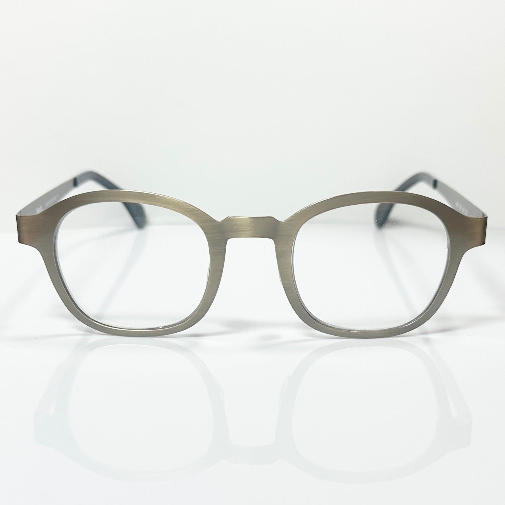 VUE DC M04 Unisex Eyeglasses Frame in Brushed Gold - Authentic New