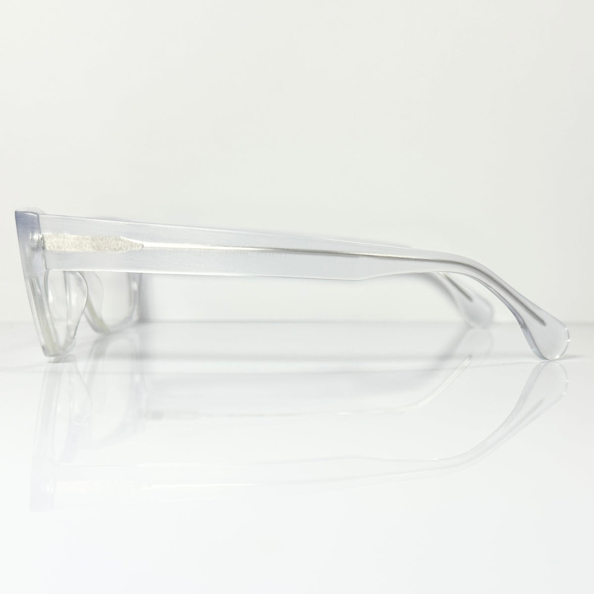 VUE DC DOC 000 Unisex Eyeglasses Frame in Clear  - Authentic New