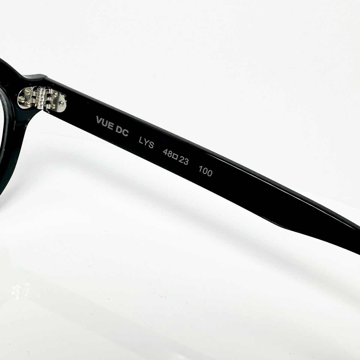 VUE DC LYS 100 Unisex Eyeglasses Frame in Black - Authentic New
