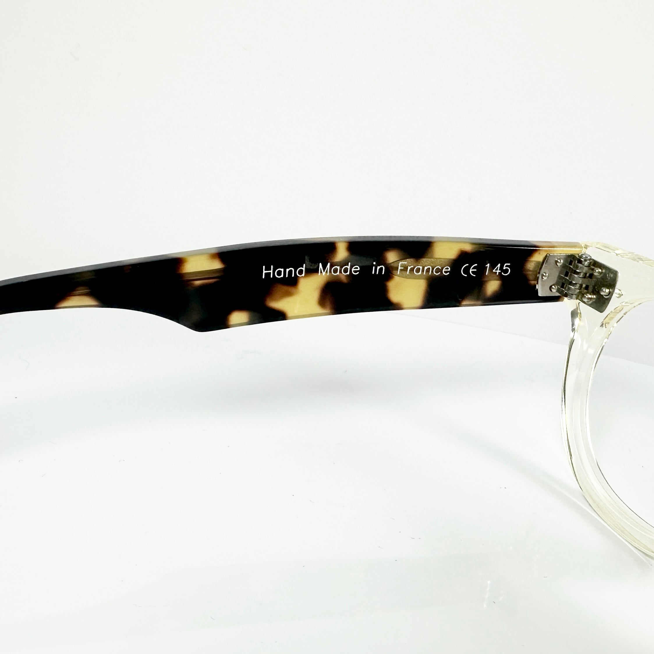 VUE DC BOB2 186E Unisex Eyeglasses Frame in Clear/Tortoise - Authentic New