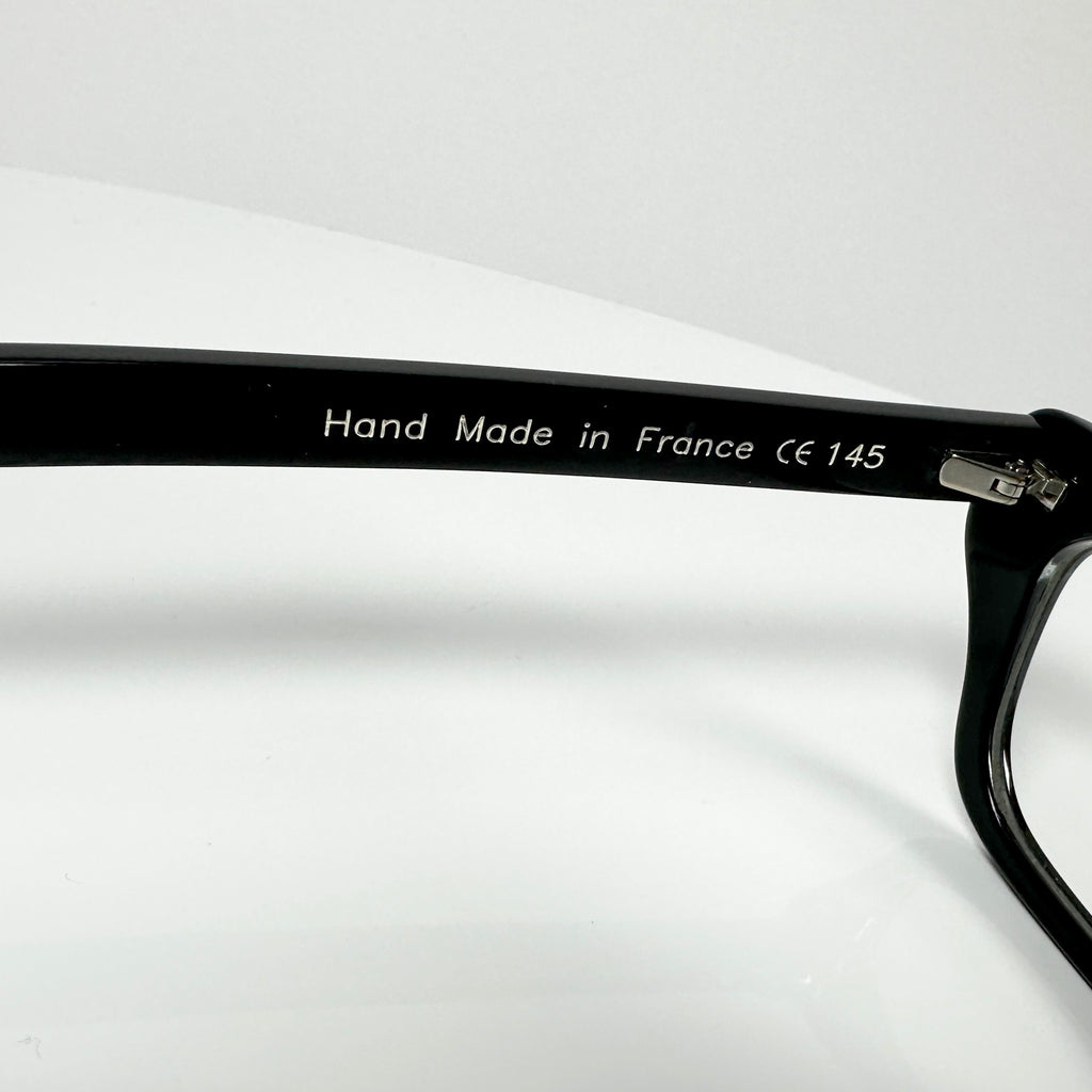 VUE DC SOF 100 Women's Eyeglasses Frame in Black - Authentic New