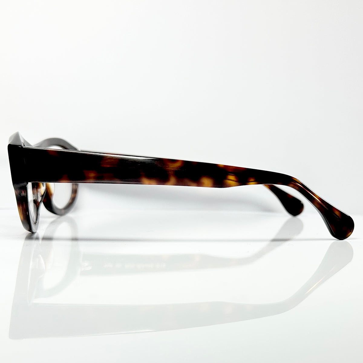 VUE DC R05 519 Eyeglasses Frame in Tortoise - Authentic New