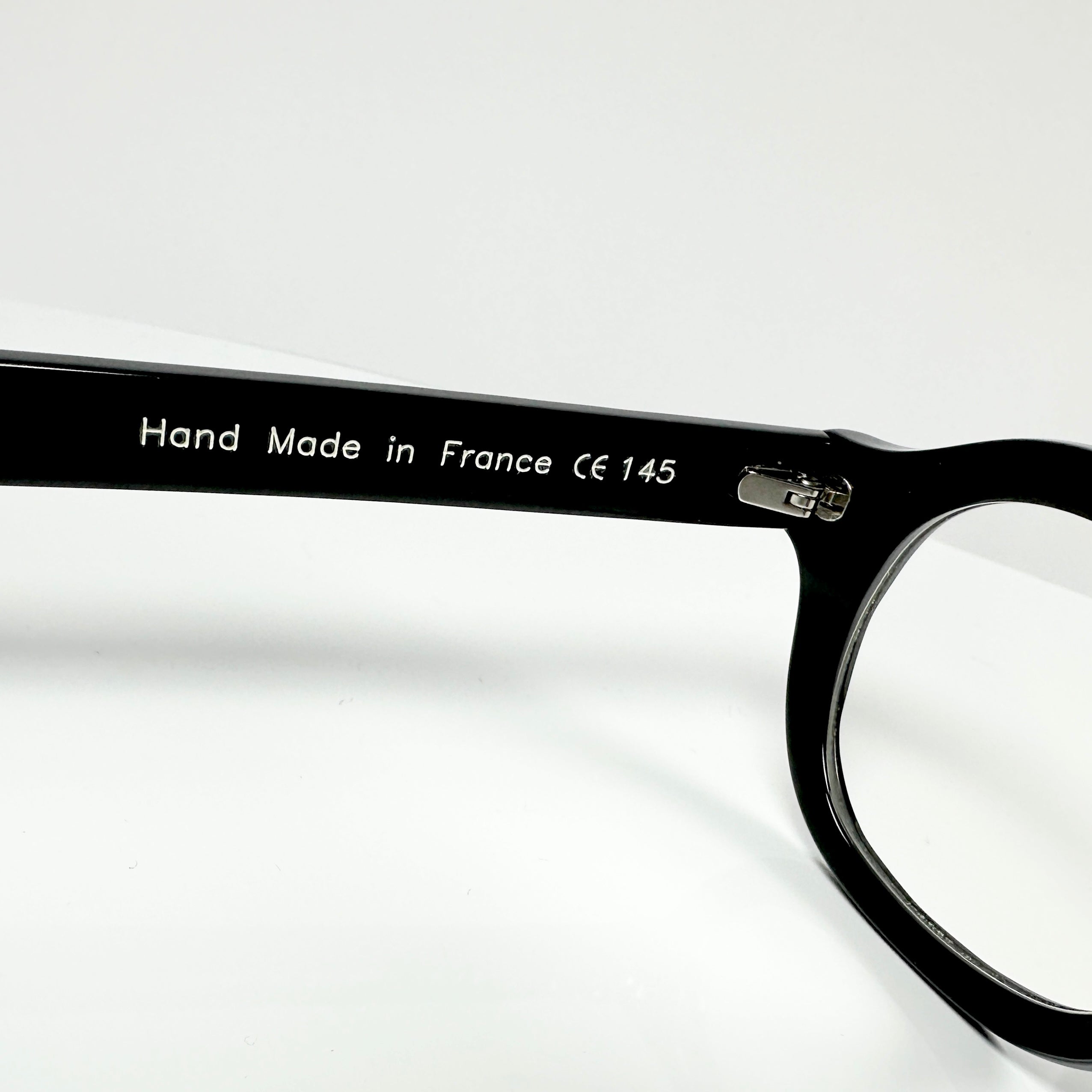 VUE DC TAO C10 Unisex Eyeglasses Frame in Crocodile Black  - Authentic New