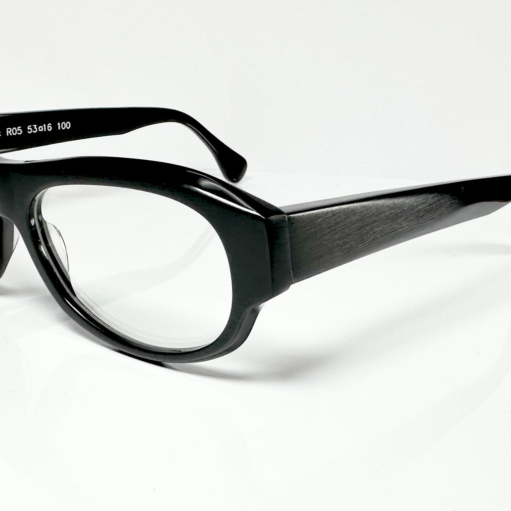 VUE DC R05 100 Eyeglasses Frame in Matt Black - Authentic New