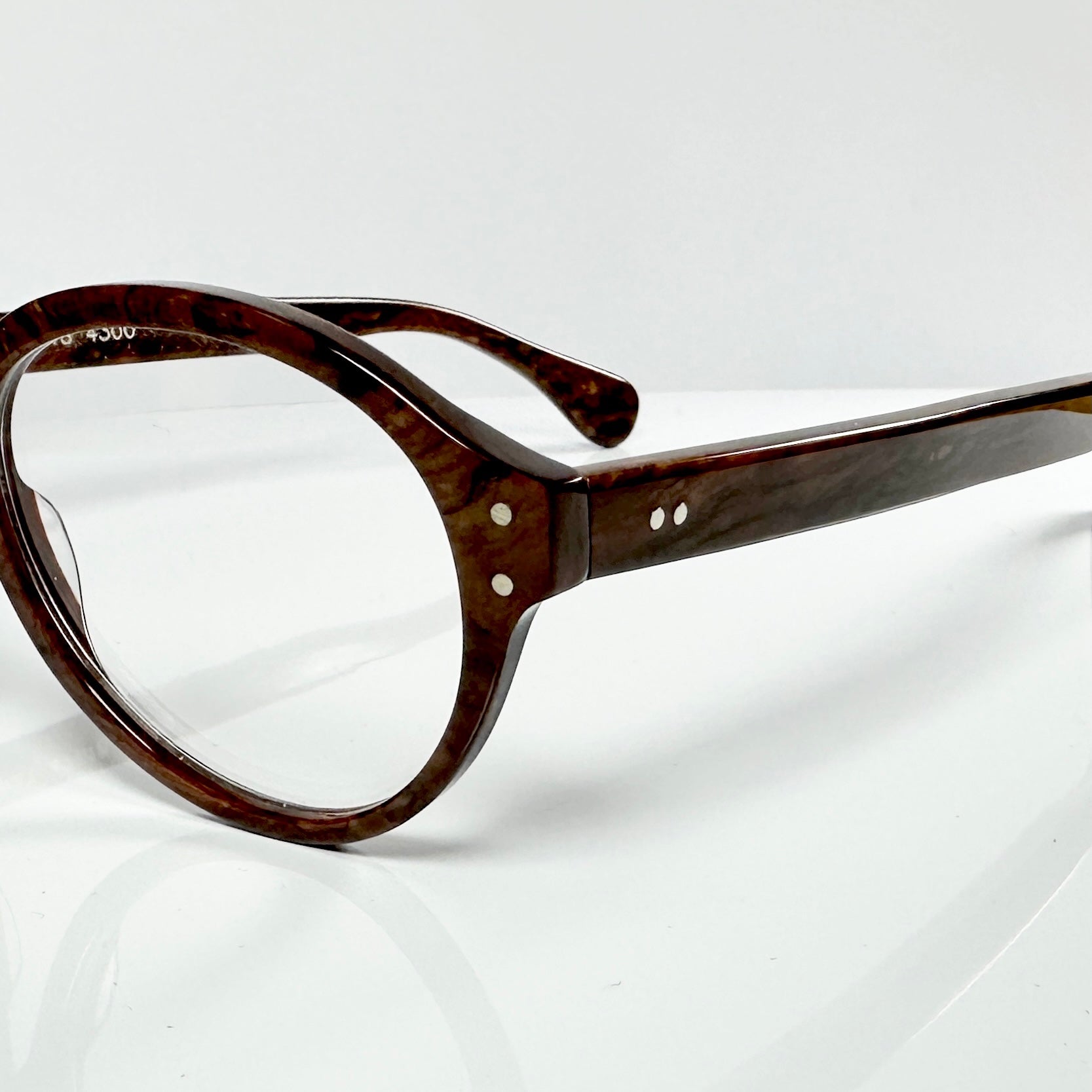 VUE DC PAT Women's Small Eyeglasses Frame in Wood Texture - Authentic New