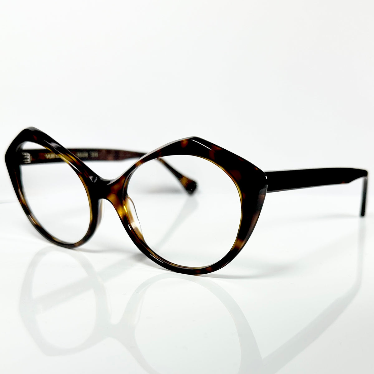 VUE DC YAM Women's Eyeglasses Frame in  Tortoise - Authentic New