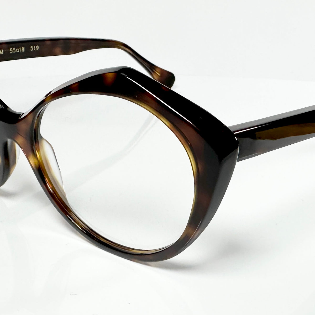 VUE DC YAM Women's Eyeglasses Frame in  Tortoise - Authentic New