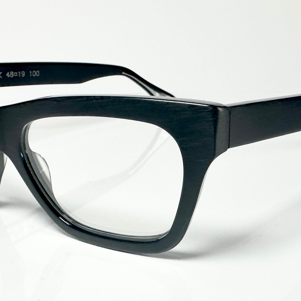 VUE DC JAK 100 Men's Eyeglasses Frame in Matt Black - Authentic New