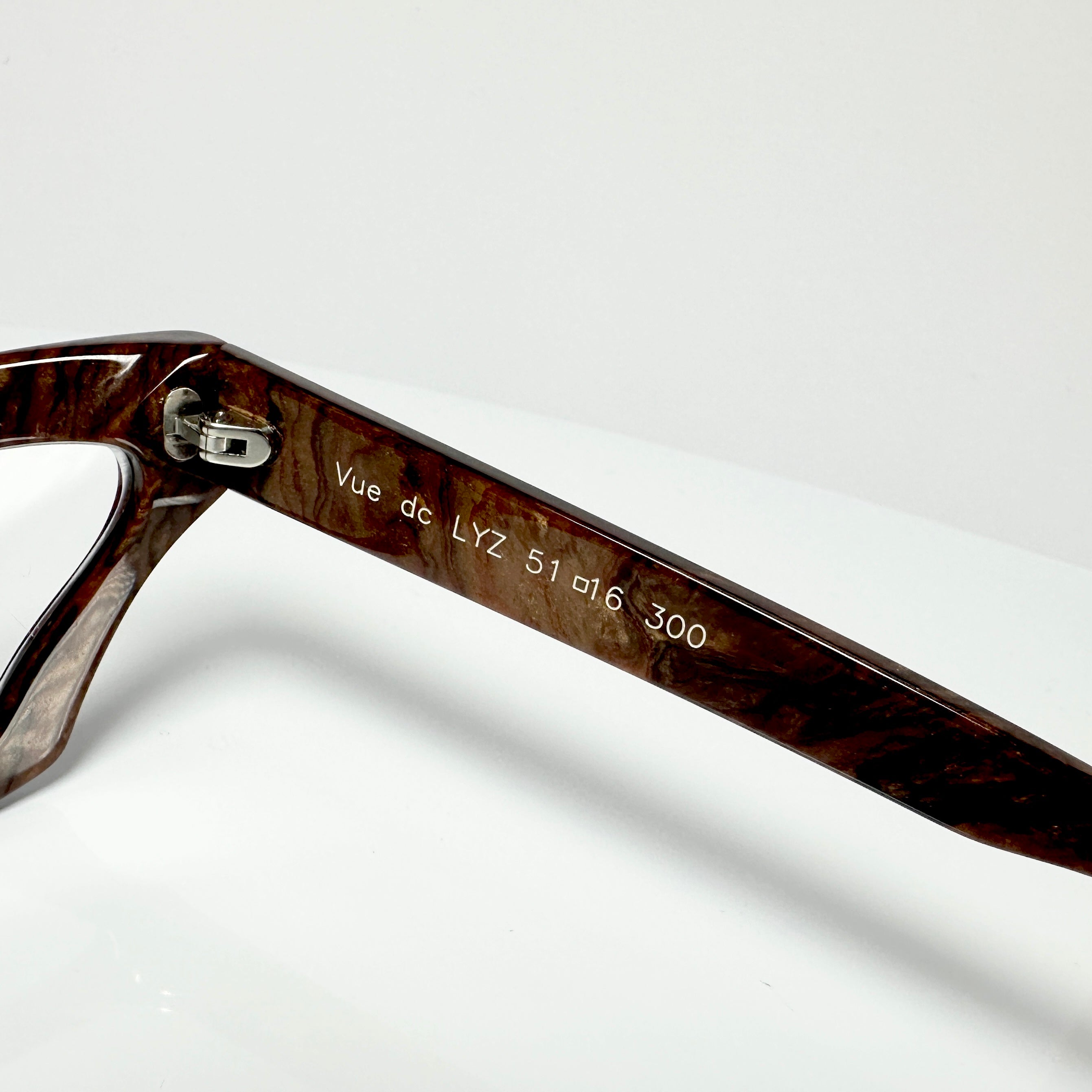 VUE DC LYZ 300 Women's Eyeglasses Frame in Wood Texture - Authentic New