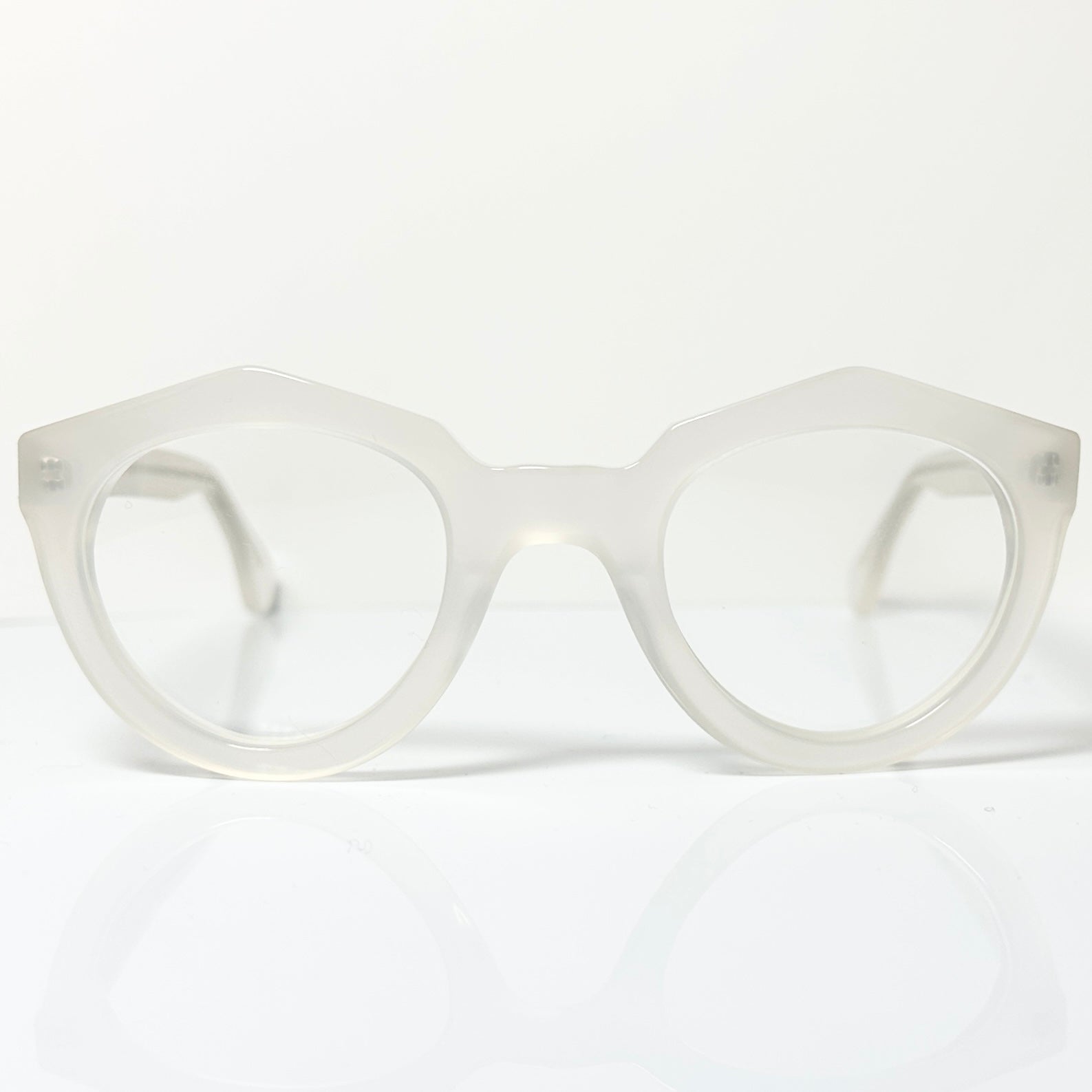 VUE DC ART Unisex Eyeglasses Frame in White - Authentic New