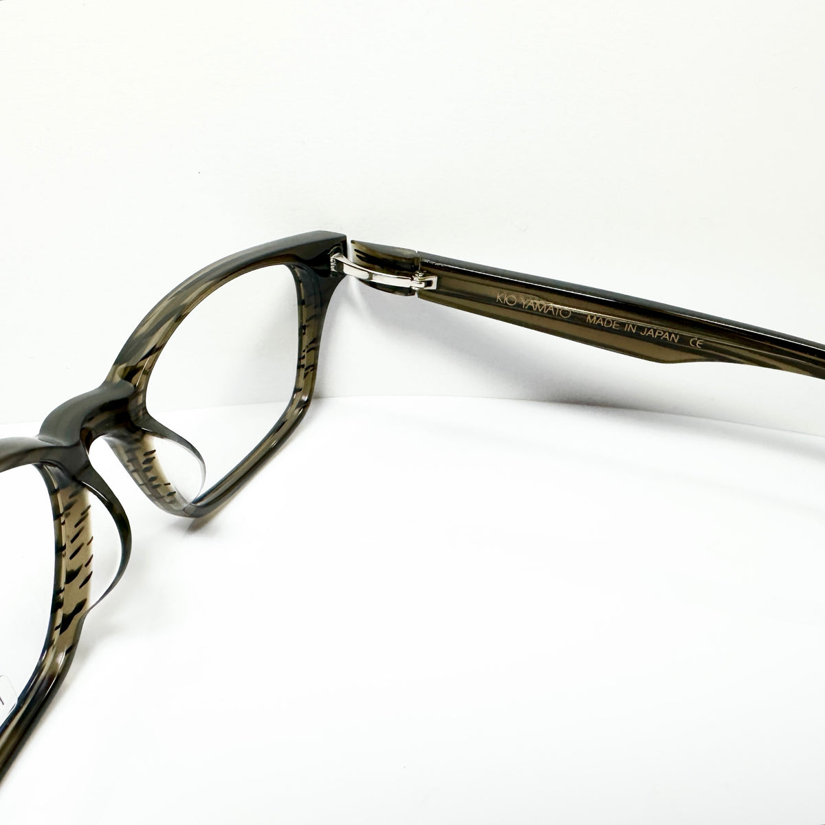 KIO YAMATO KP-123 col.02 Men's Eyeglasses Frames Black/Grey - Authentic New