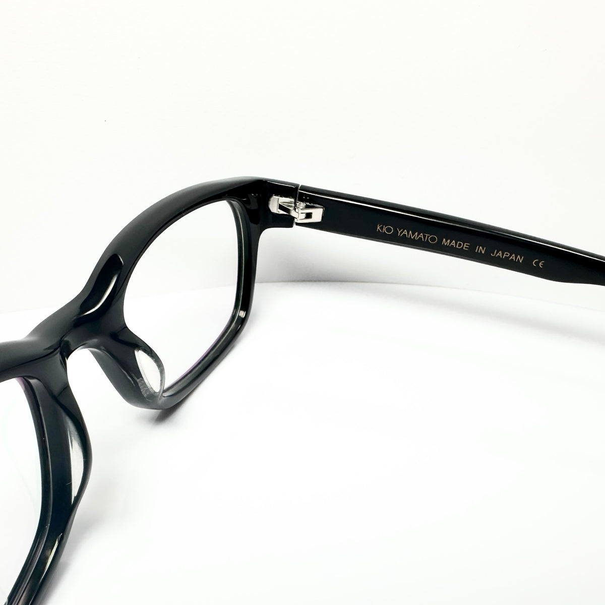 KIO YAMATO KP-079U col.03 Eyeglasses Frames in Black - Authentic New