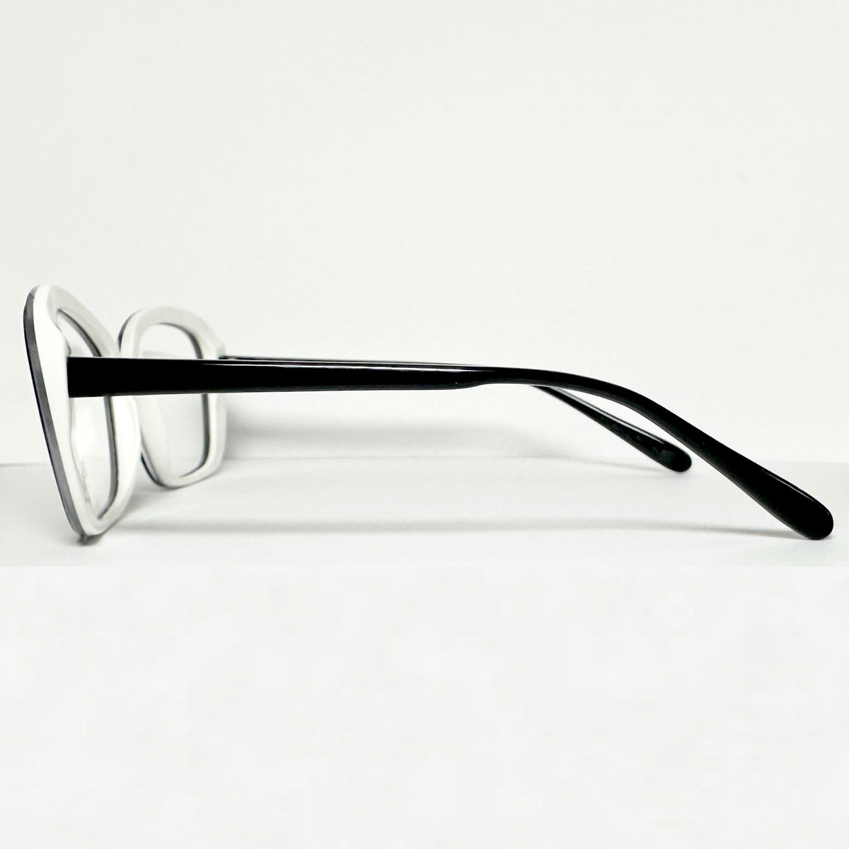 Vera Wang MAGDALENA Women's Eyeglasses Frames in Black/White - Authentic New