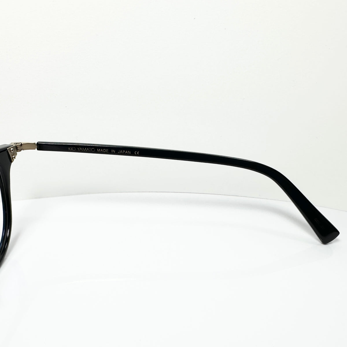 KIO YAMATO KP-110 col 03 Unisex Eyeglasses Frames in Black - Authentic New