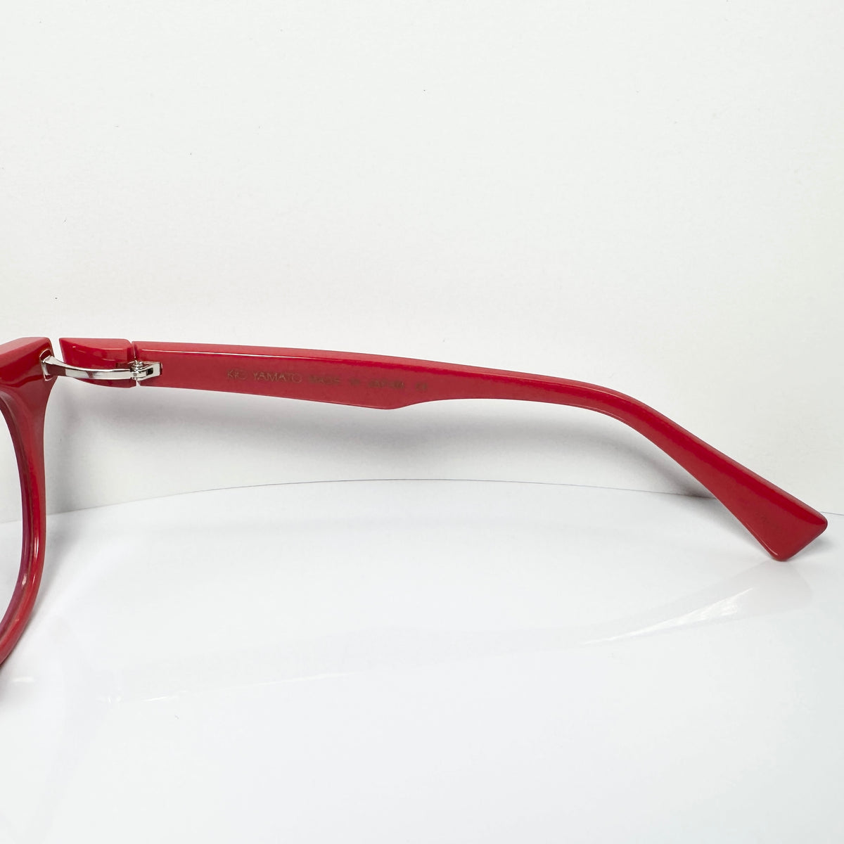 KIO YAMATO KP122 04 Eyeglasses Frames in Red - Authentic New