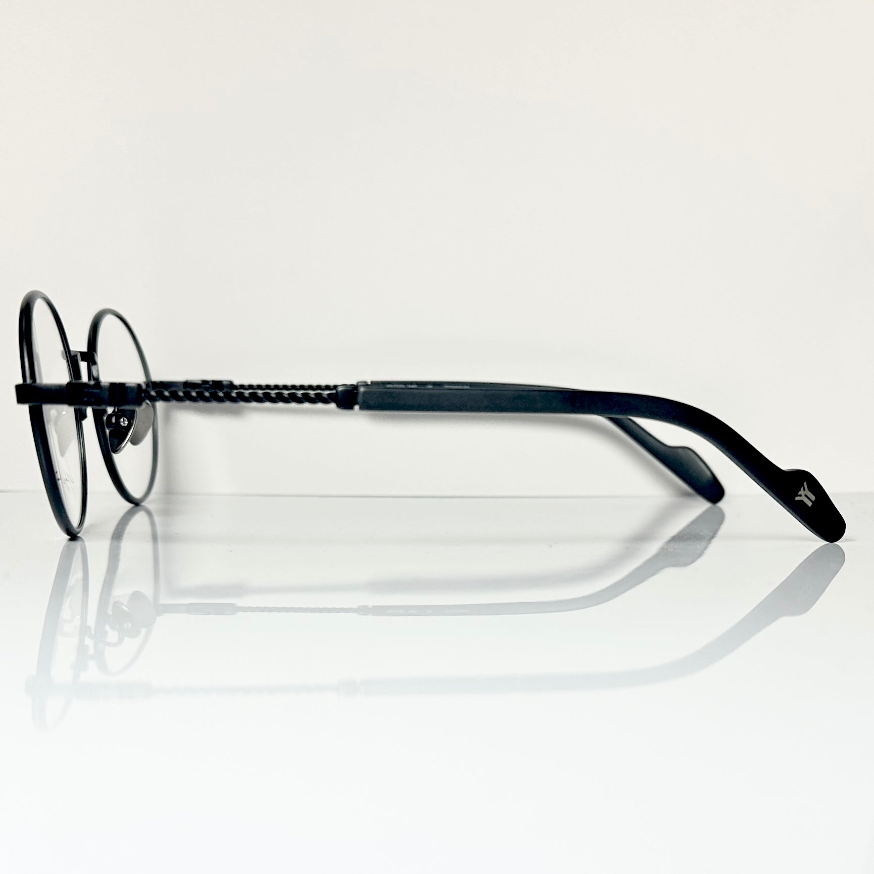 Yohji Yamamoto YY19-0028 1 Round Eyeglasses Frame in Black - Authentic New