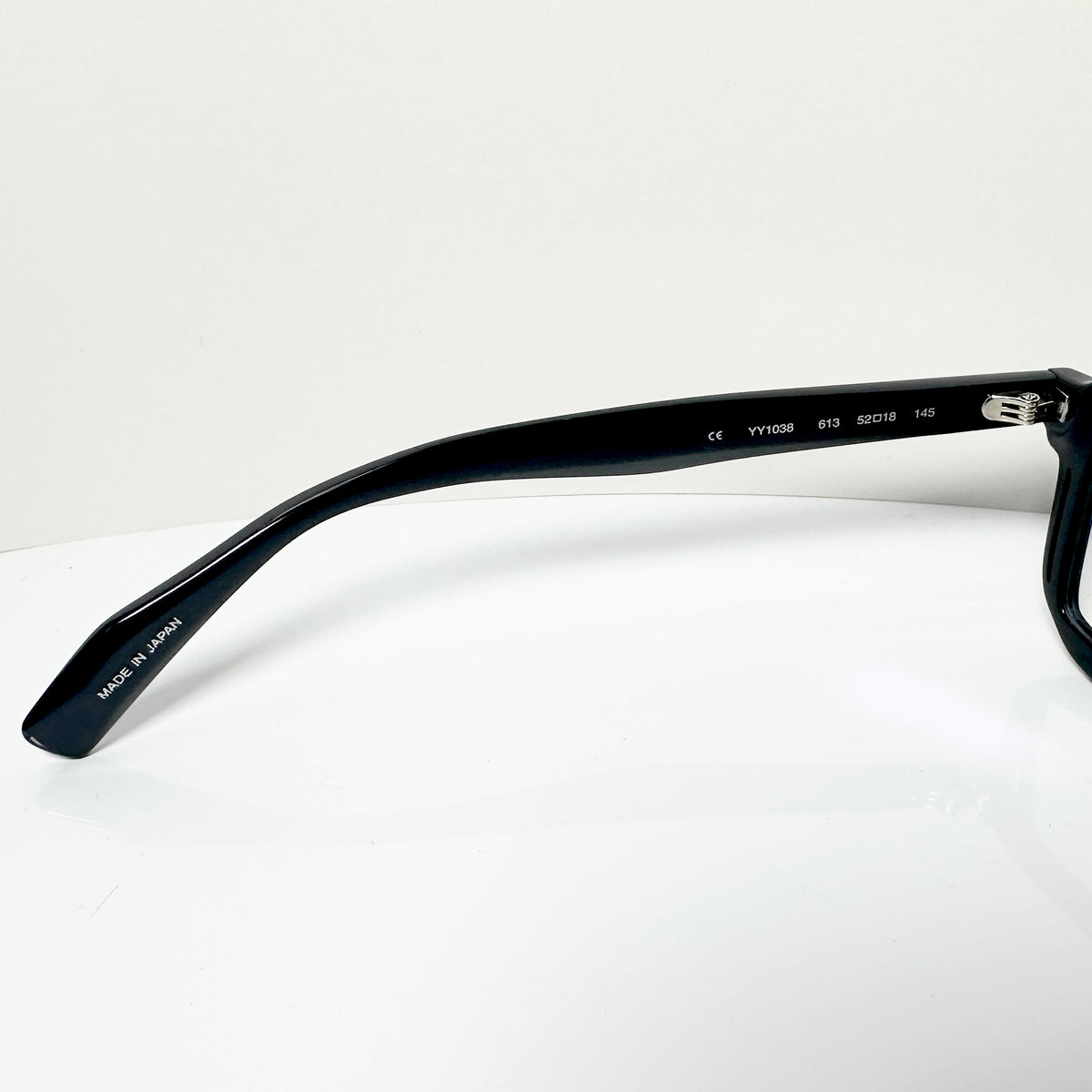 Yohji Yamamoto YY1038 613 Men's Eyeglasses Frame in Matt Black - Authentic New