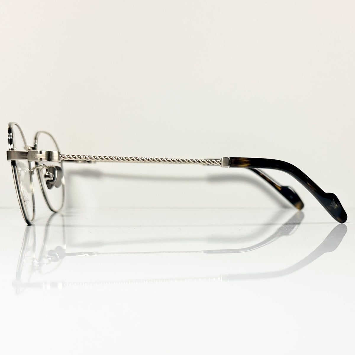 Yohji Yamamoto YY19-0026 6 Unisex Eyeglasses Frame in Black/Gold - Authentic New