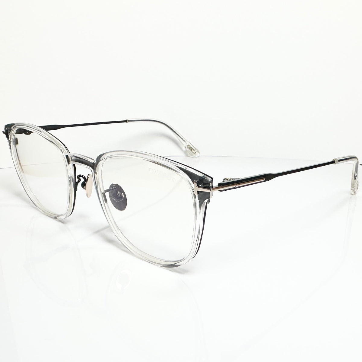 TOM FORD TF5694 F-B 001 Unisex Eyeglasses Frame NEW Authentic