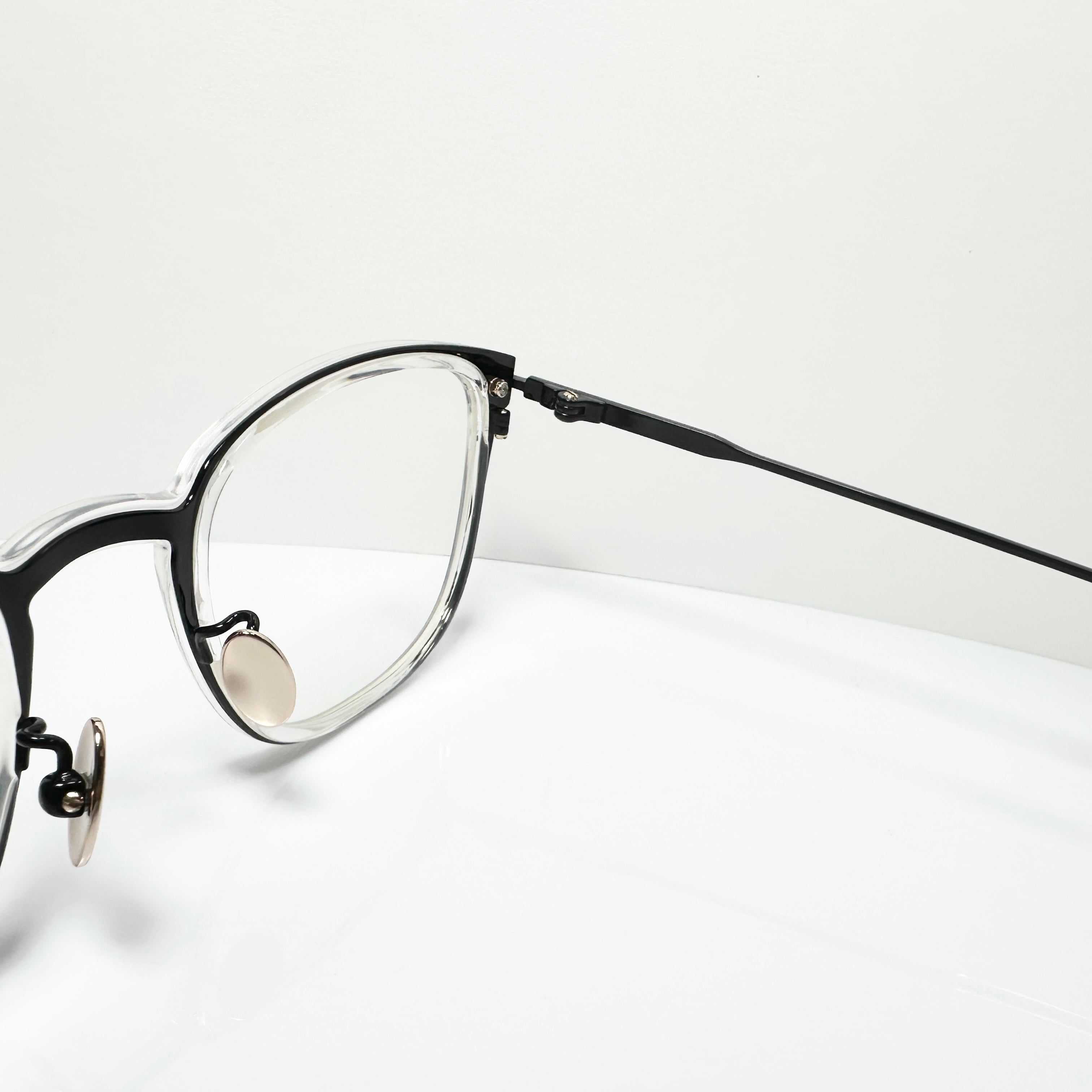 TOM FORD TF5694 F-B 001 Unisex Eyeglasses Frame NEW Authentic