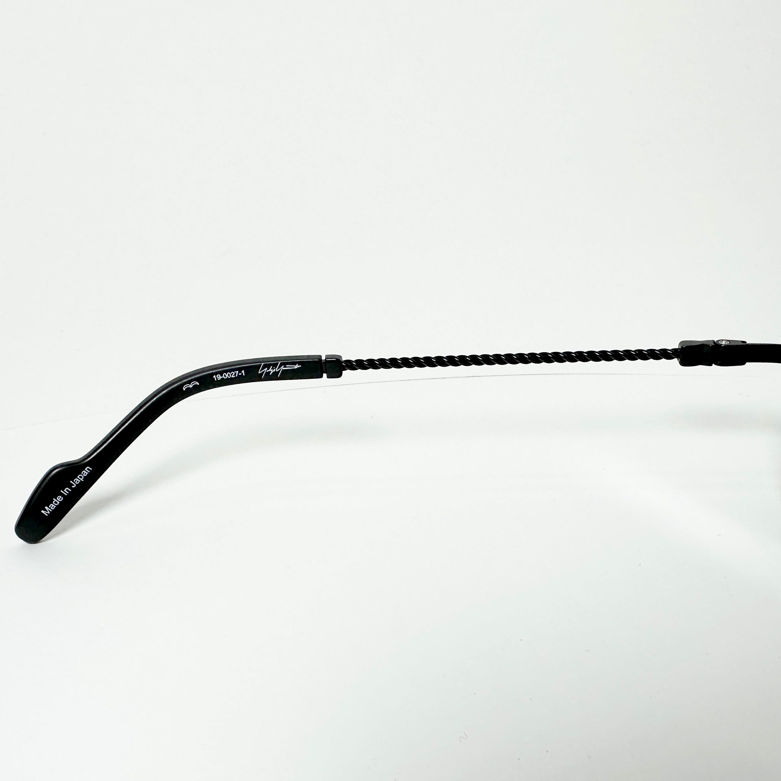 Yohji Yamamoto YY19-0026 1 Round Eyeglasses Frame in Black - Authentic New