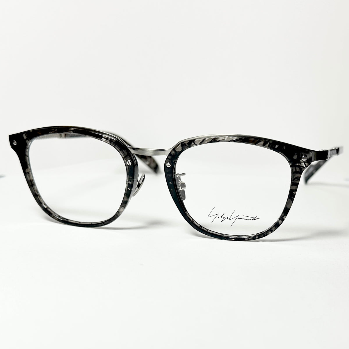 Yohji Yamamoto YY19-0031 03 Men's Eyeglasses Frame in Gunmetal - Authentic New