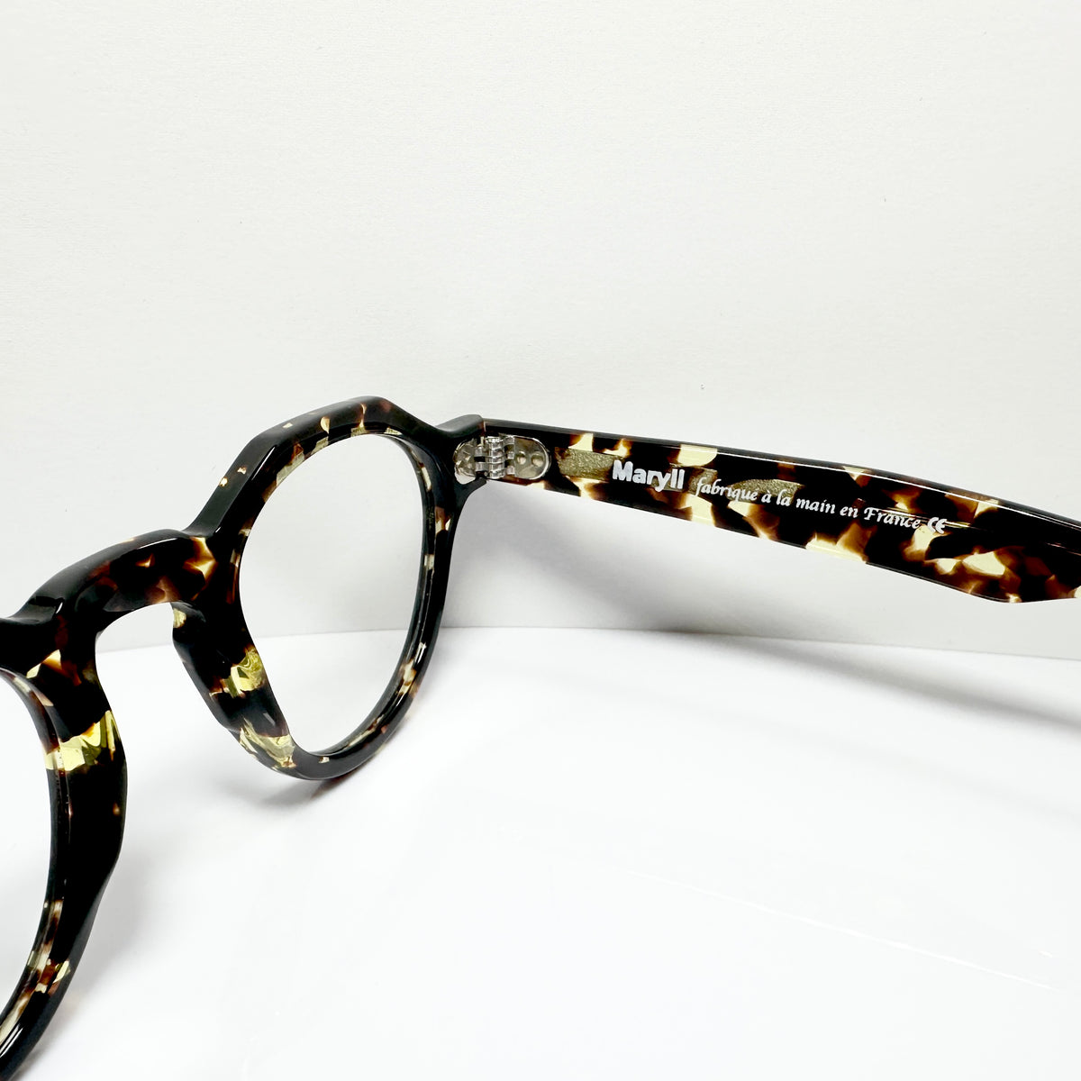 Maryll Men's Crown Panto Eyeglasses Frame in Tortoise PO22 - Authentic New