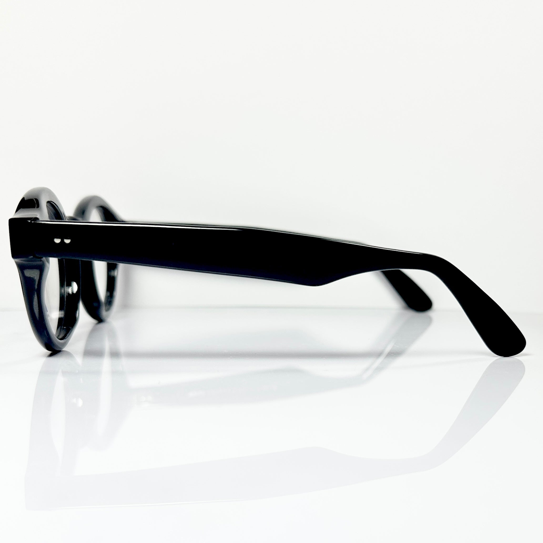 Maryll Round Eyeglasses Frame in Black PO29 - Authentic New