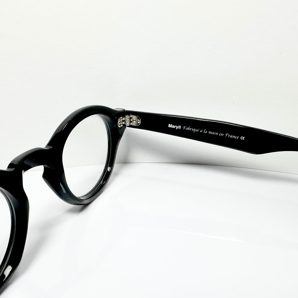 Maryll Round Eyeglasses Frame in Black PO29 - Authentic New