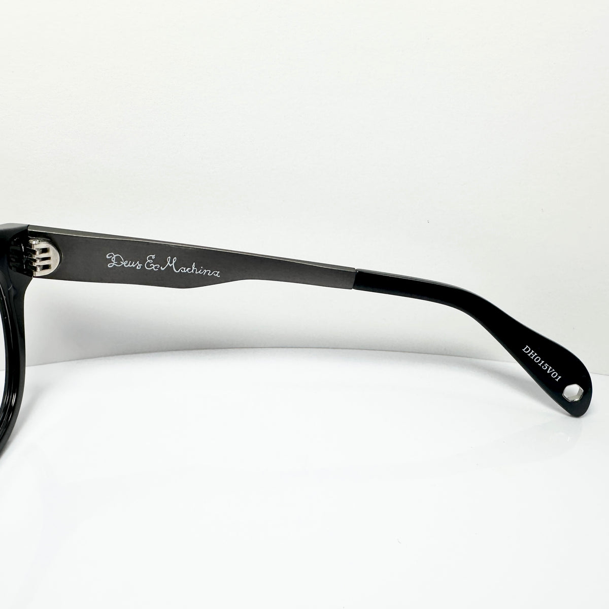 Deus Ex Machina DH015V01 Men's Eyeglasses Frames in Black - Authentic New