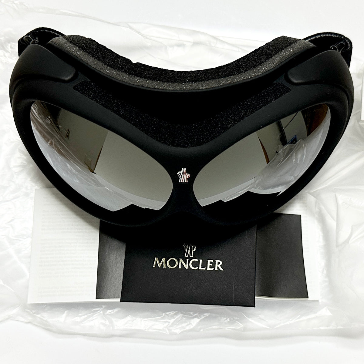 Moncler ML0130 / S 05C Ski & Snowboard Goggles in Black - Authentic New