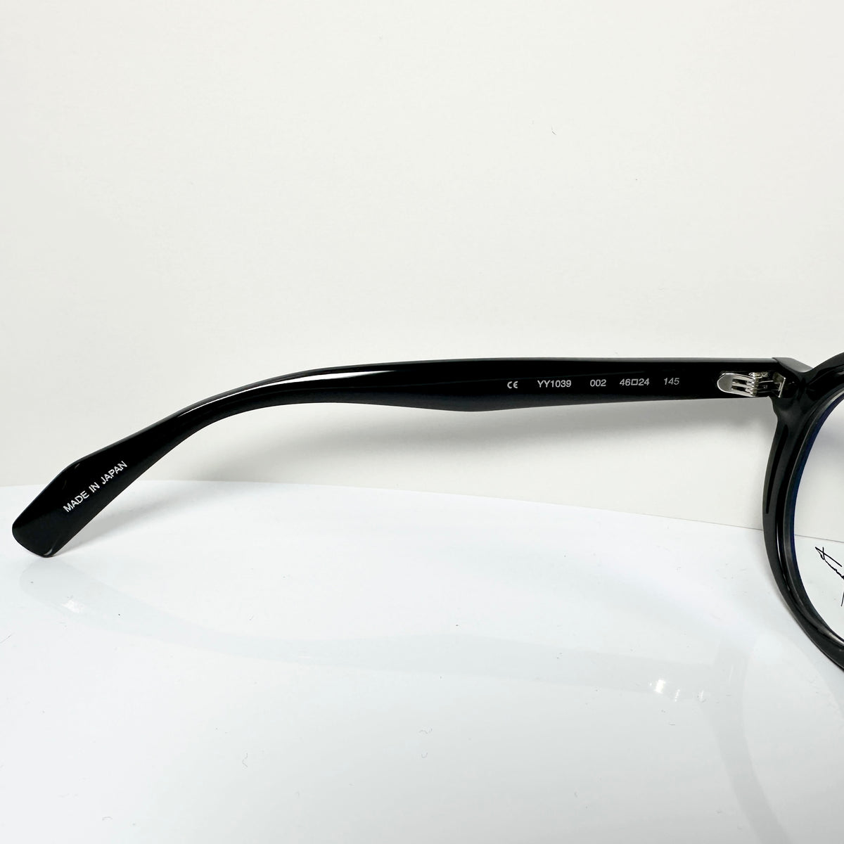 Yohji Yamamoto YY1039 002 Eyeglasses Frame in Matt Black - Authentic New