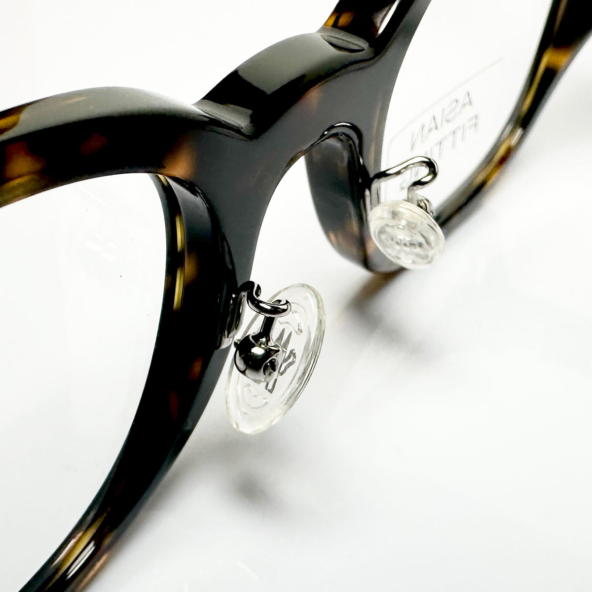 Moncler ML5157 V052 Men's Eyeglasses Frame in Tortoise - Authentic New